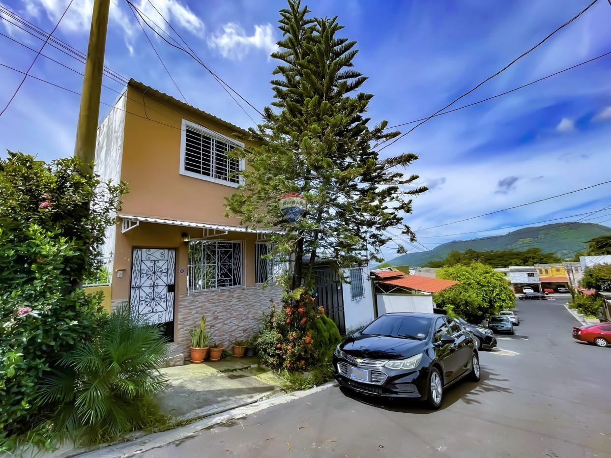 HOME FOR SALE IN LA CIMA IV