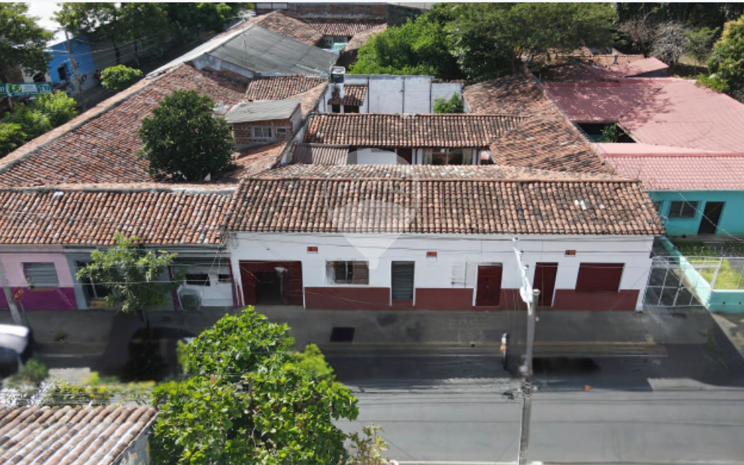 Venta Casa Residencial/Comercial Frente a Cruz Roja San Miguel