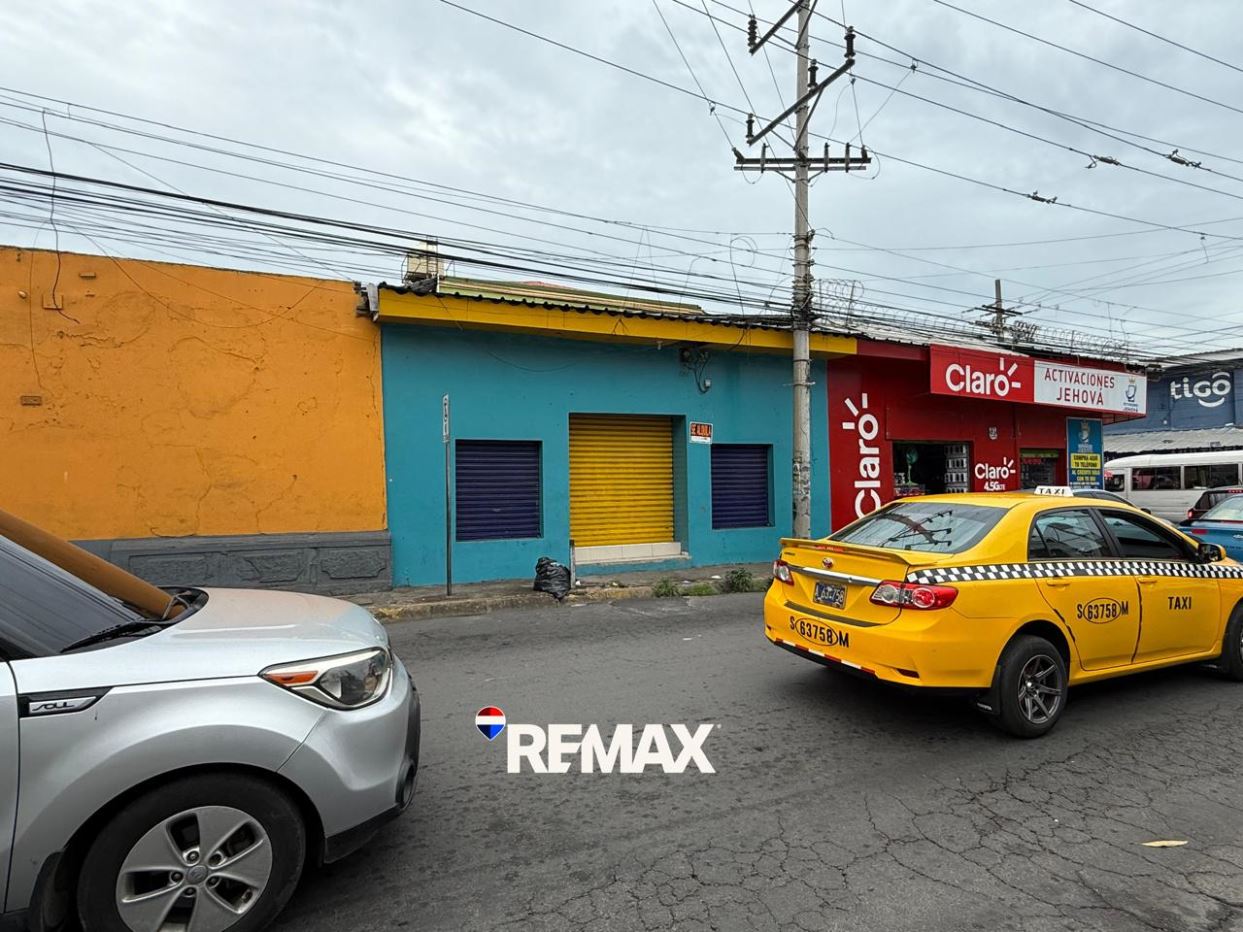 Large premises for rent in the center of San Miguel