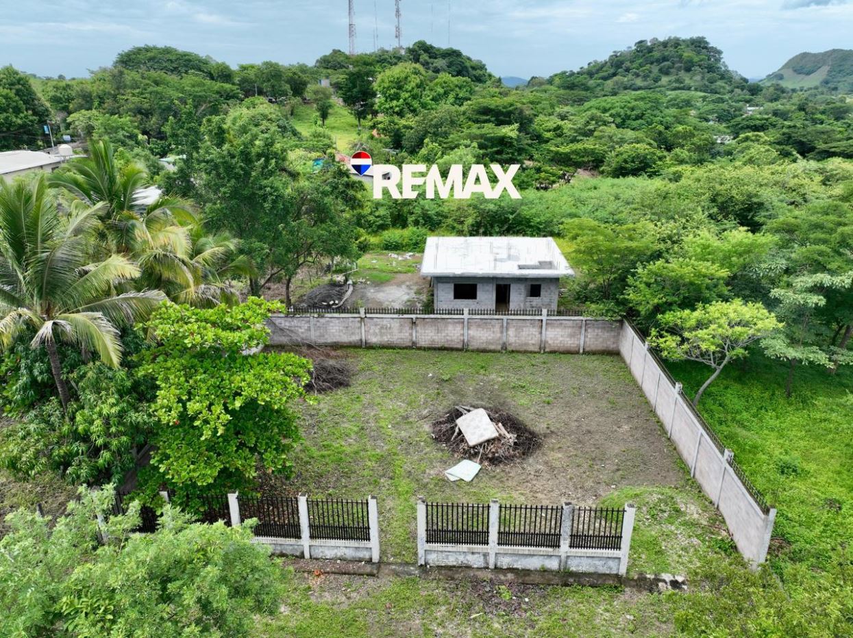 Lot for Sale - San Francisco Gotera