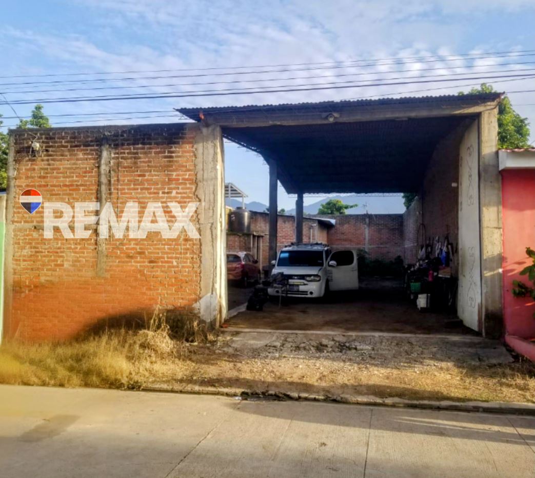 LAND FOR SALE. CHALCHUAPA