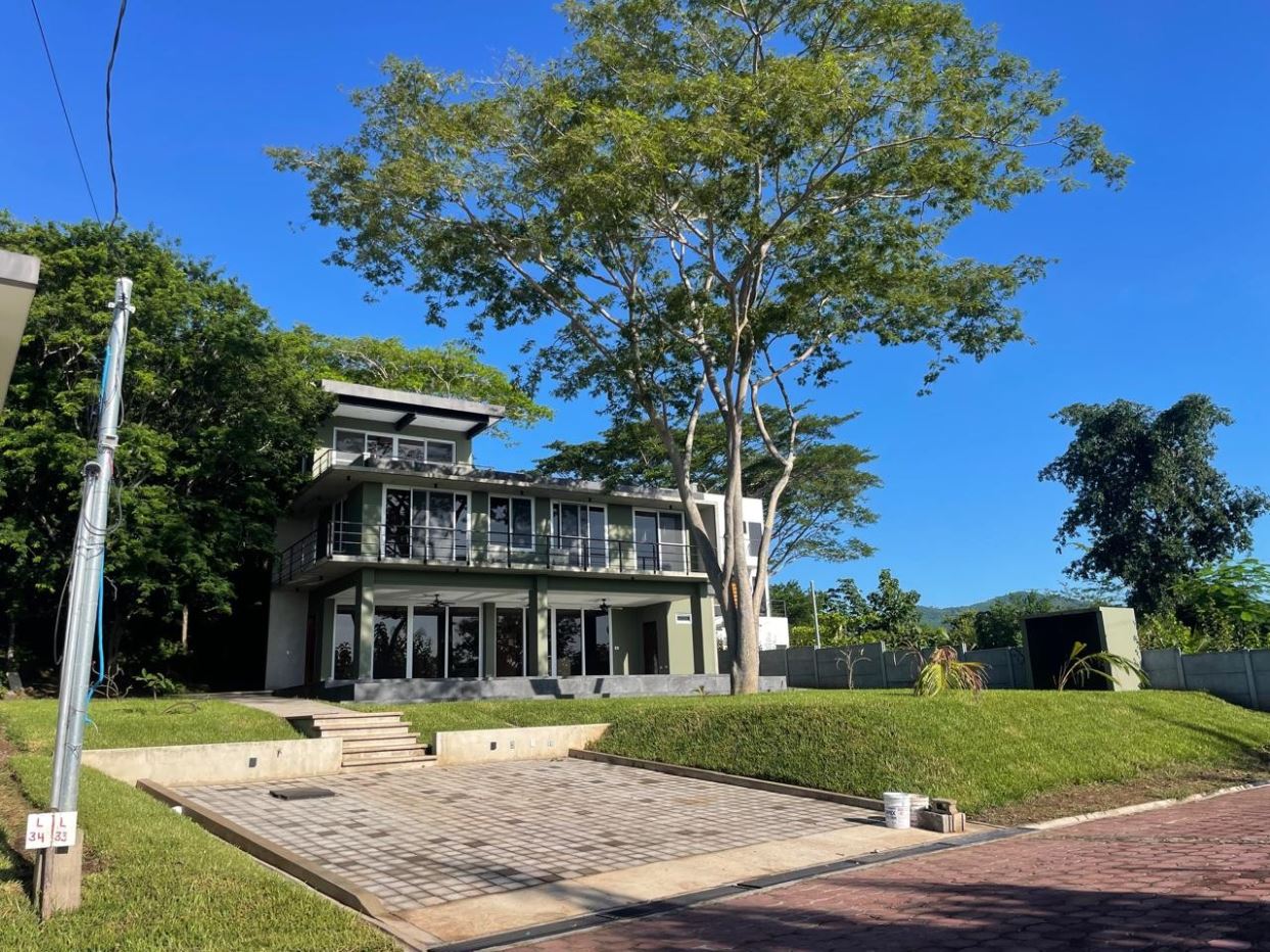 Your Luxury Home Awaits You at Residencial Cerromar