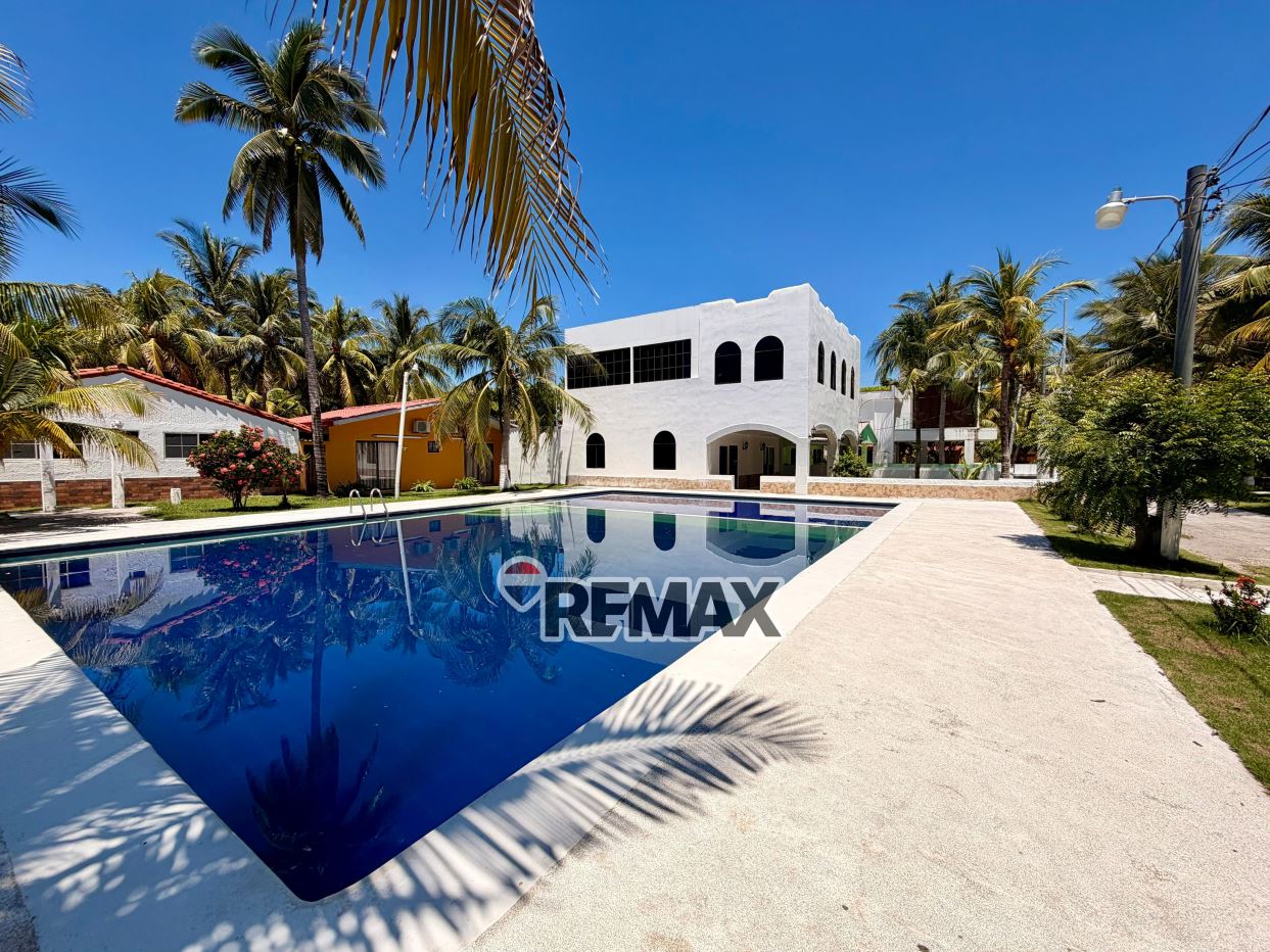 YOUR COASTAL HIDEAWAY IN PARAÍSO DEL SOL