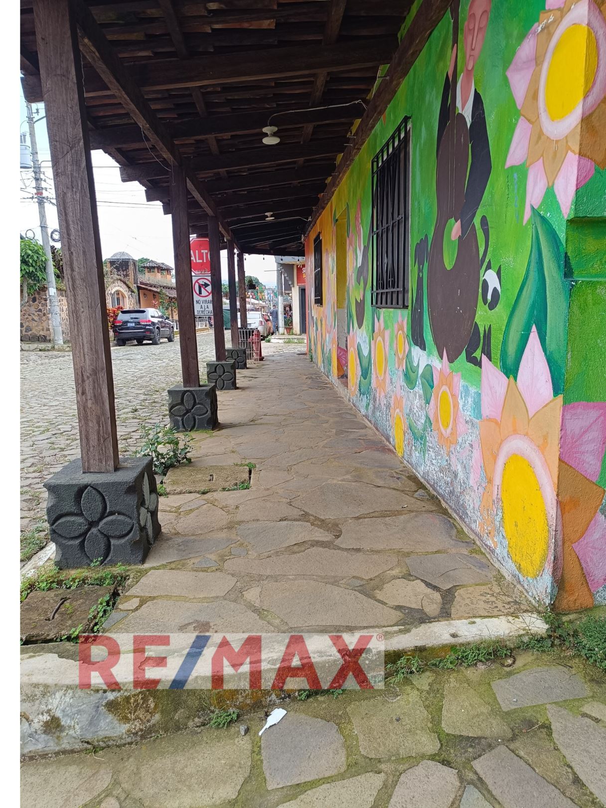 Corner house for sale