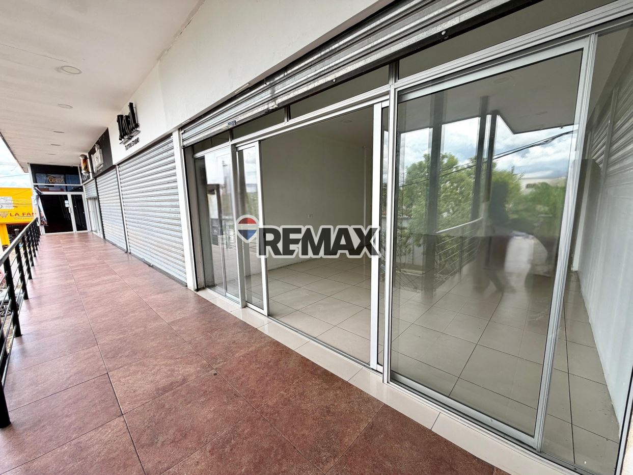 Local for rent Plaza Monaco B4