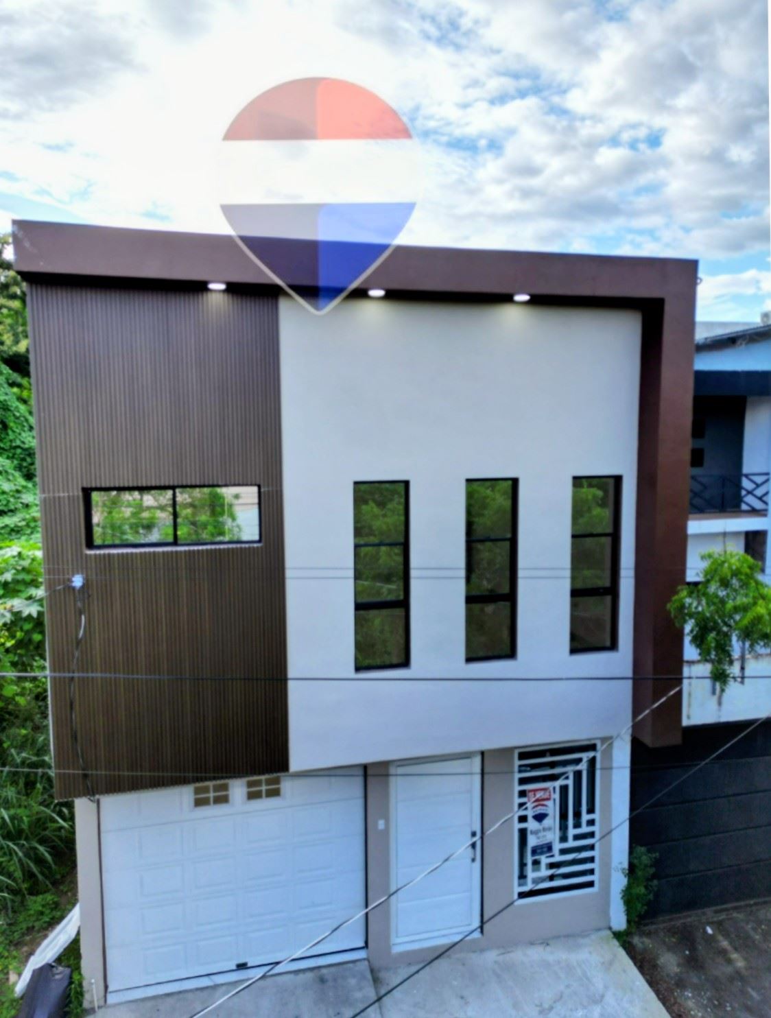 RESIDENCIAL SINAÍ. SANTA ANA