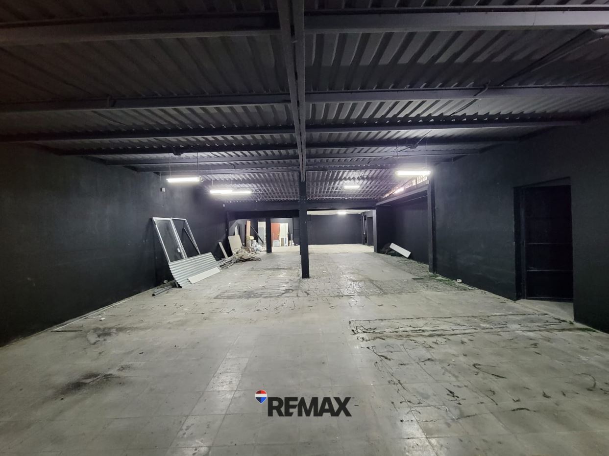 WAREHOUSE-OFFICE FOR RENT