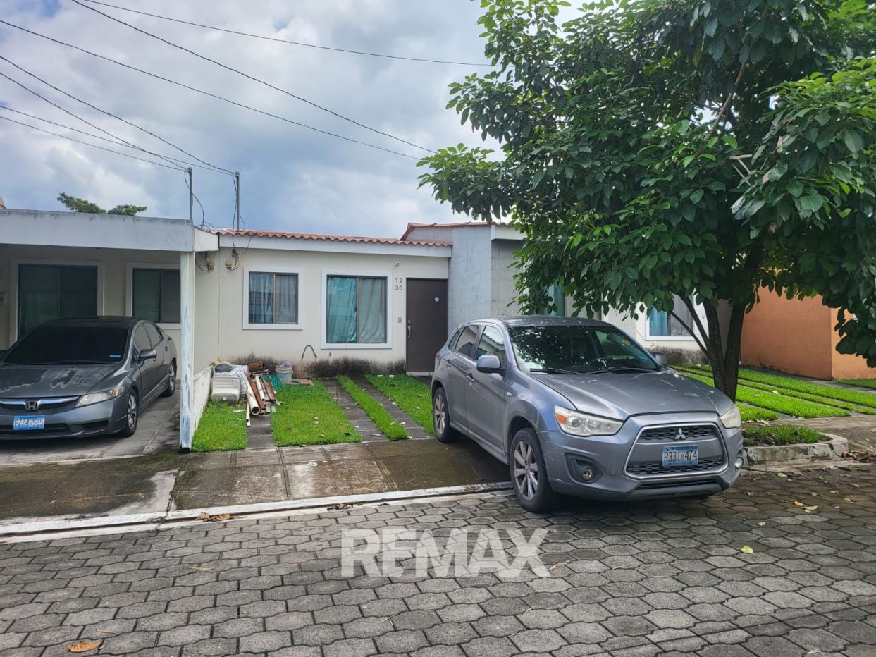 House for rent in Villas de San Agustin