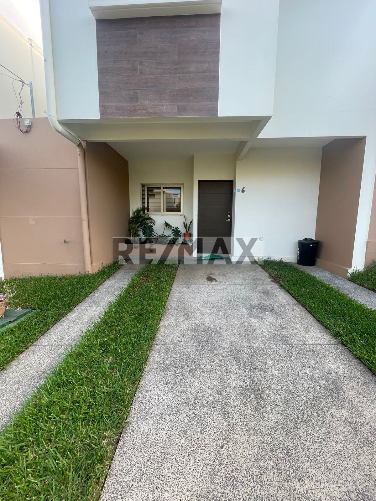 Se Vende casa en Residencial Las Pergolas