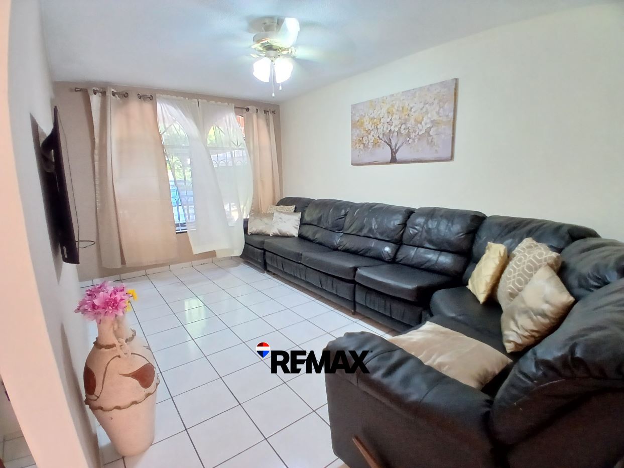 FULLY FURNISHED HOUSE IN PINARES DE SUIZA