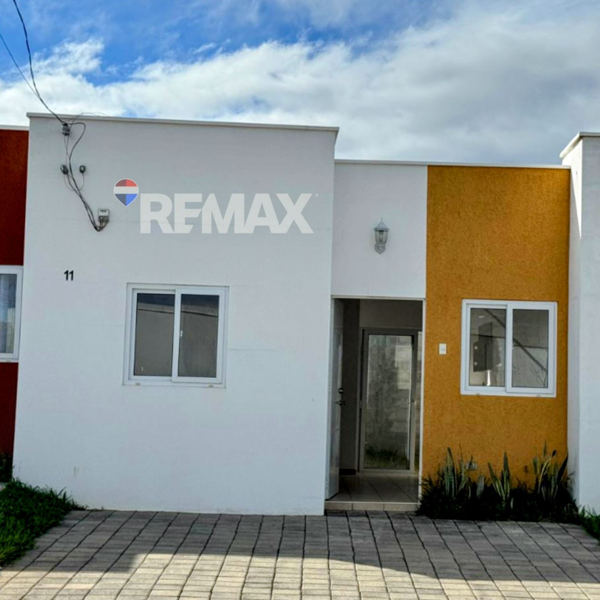 NEW HOUSE FOR RENT ECO TERRA MAQUILISHUAT. SANTA ANA