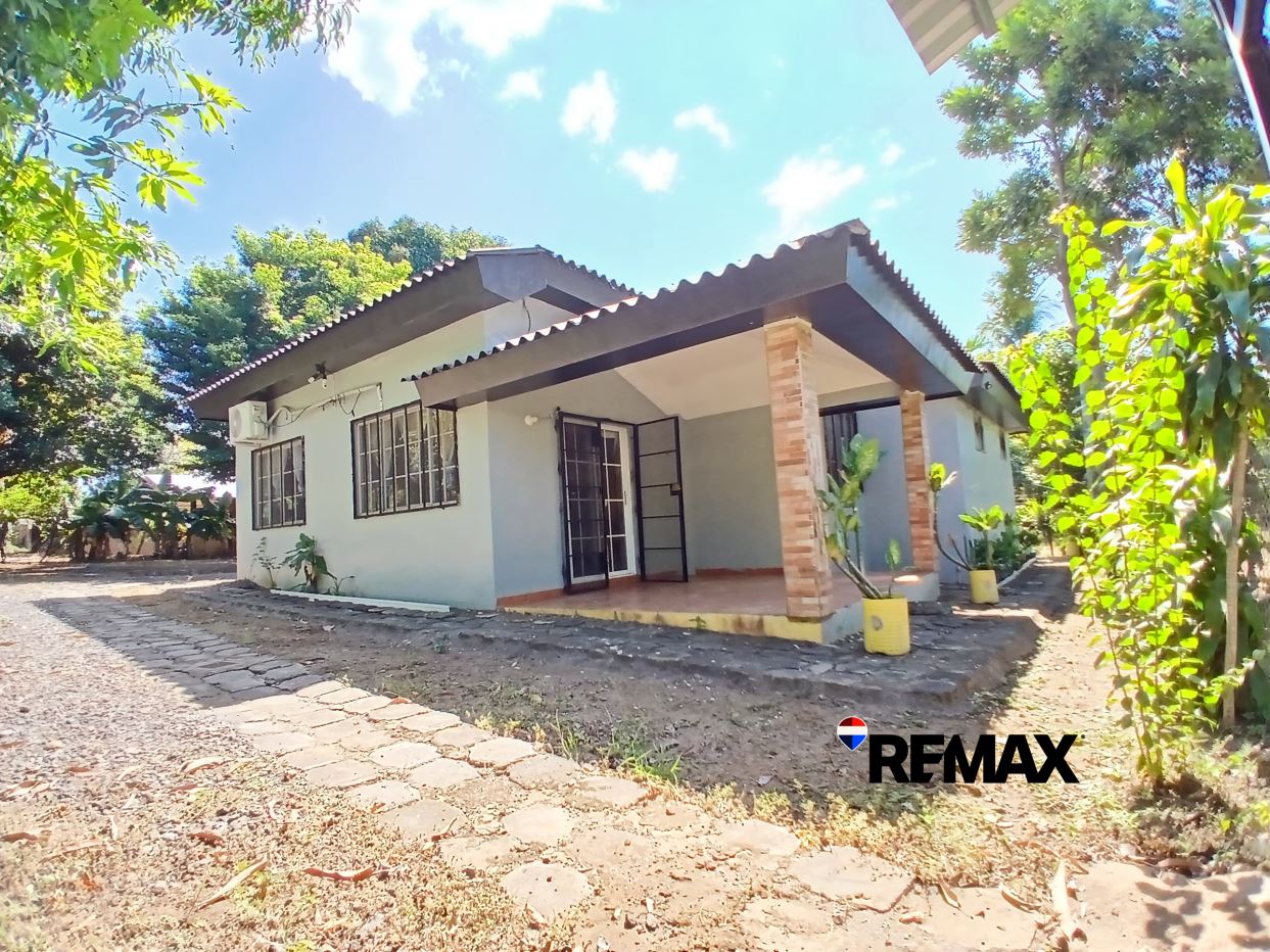 CHARMING COUNTRY HOME IN OZATLÁN