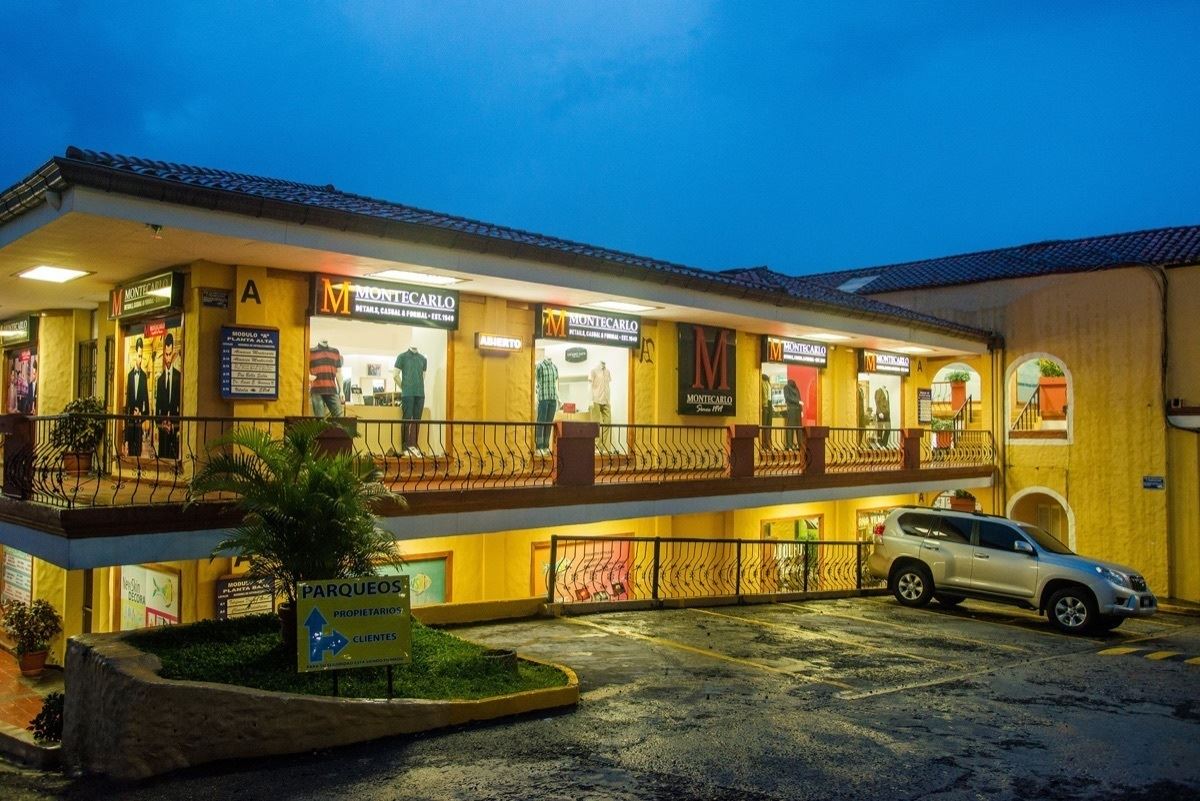 Commercial Space for Rent – Villas Españolas Shopping Center