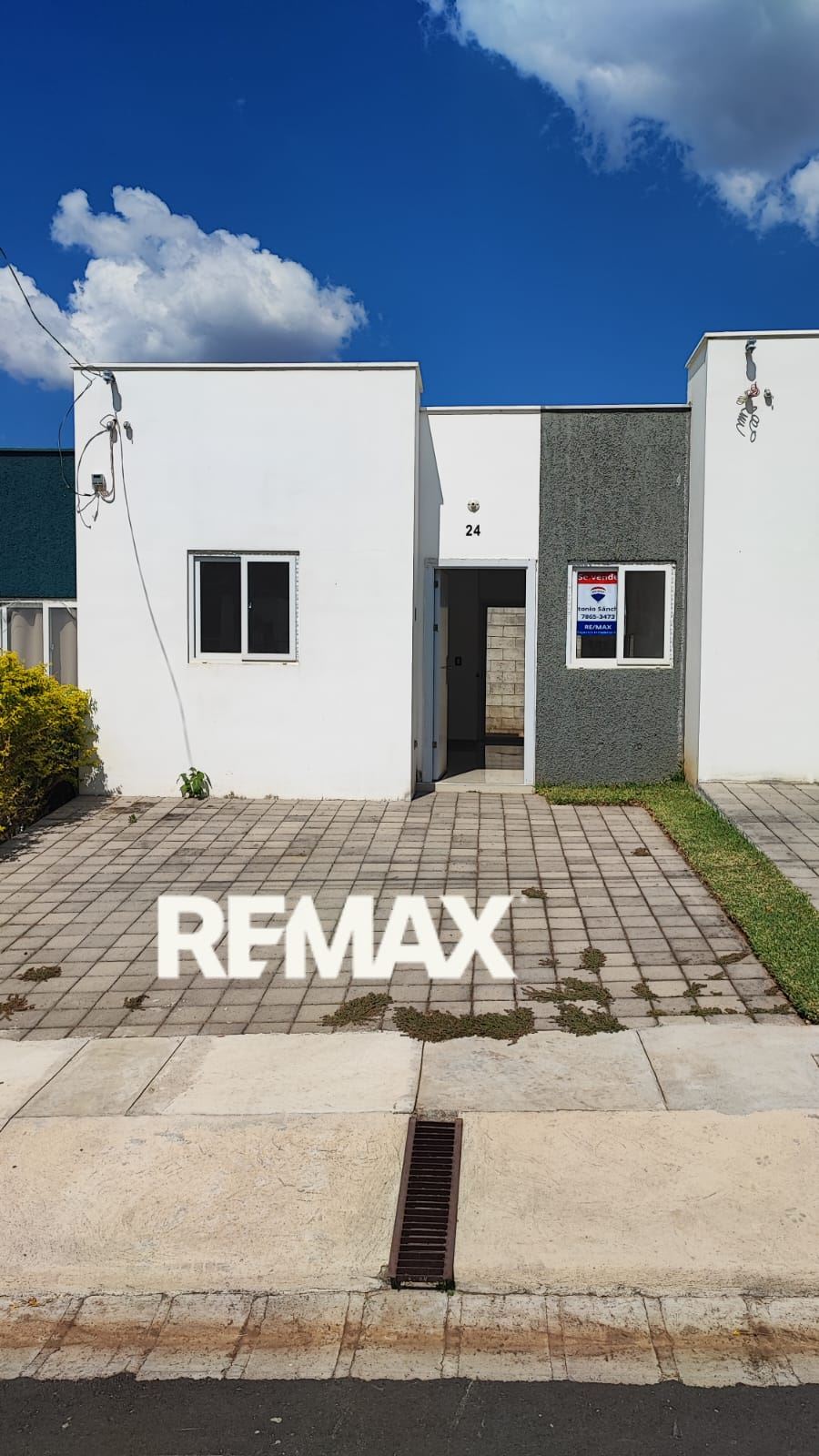 New home in sale in Res. El Cairo - Ahuachapán