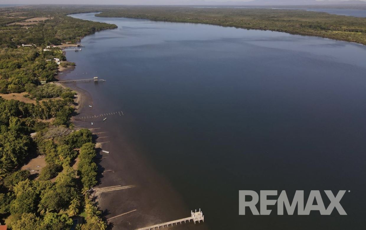 Corral de Mulas Jiquilisco Bay
