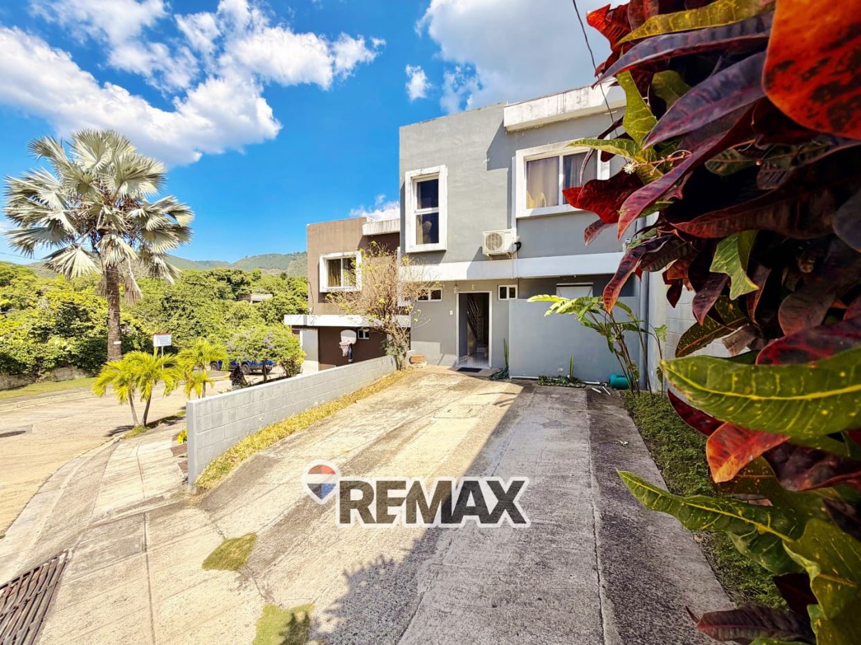 HOUSE FOR RENT – ECORESIDENCIAL LAS VIOLETAS  Km 4 ½ Carretera a Planes de Renderos