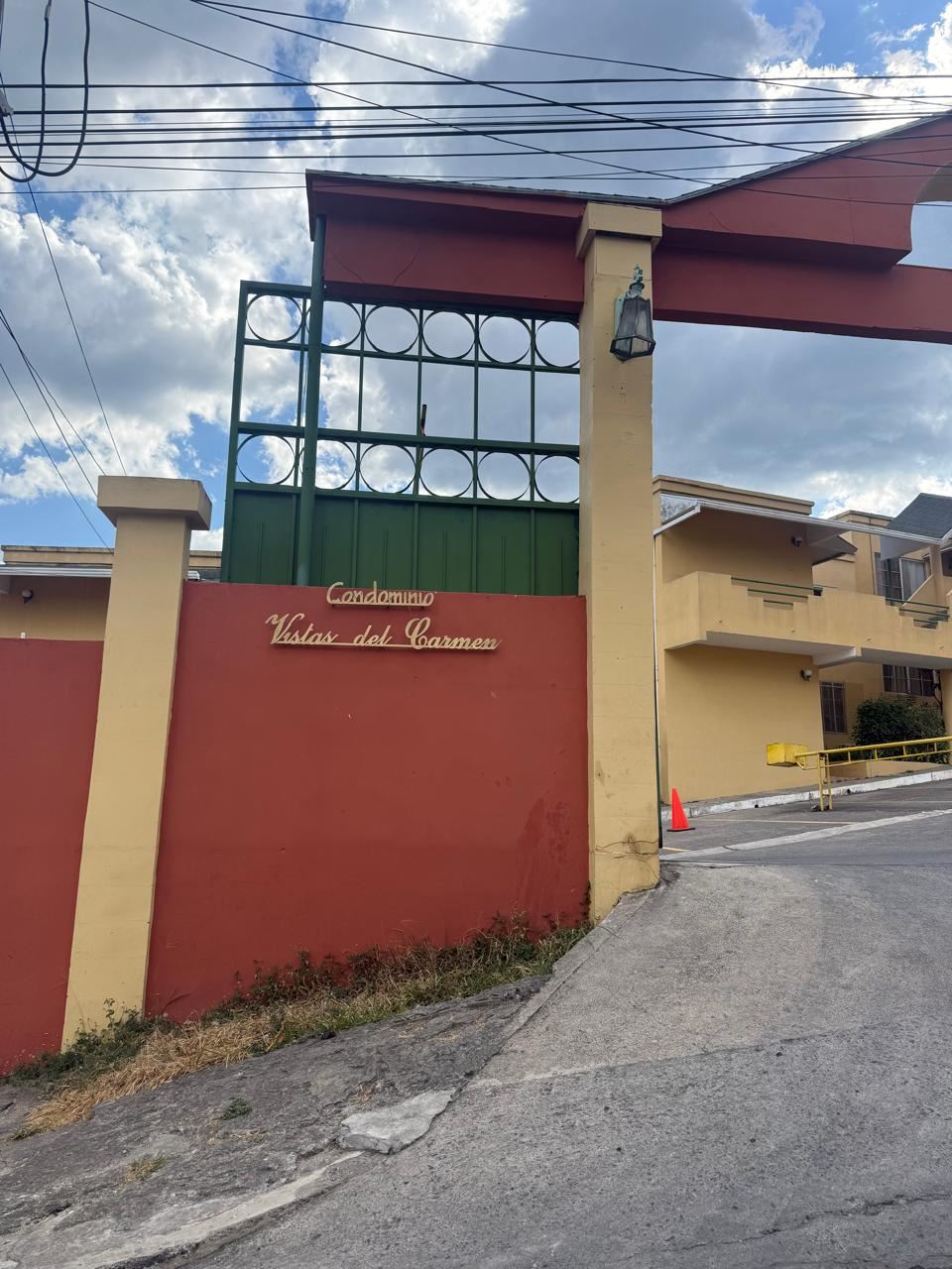 Apartamento Cond. Res.VISTAS DEL CARMEN