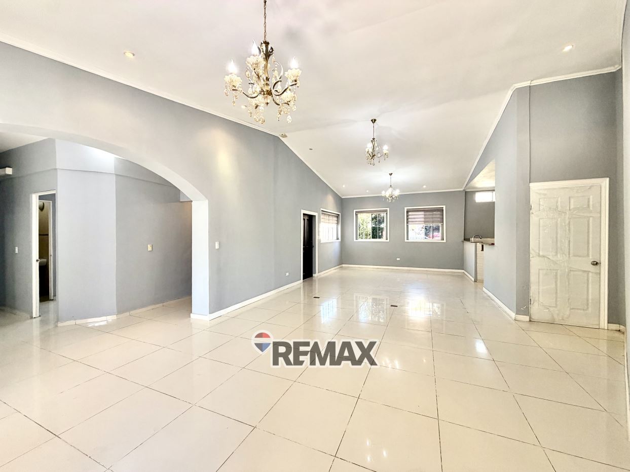 BEAUTIFUL HOUSE FOR SALE – JARDINES DE LA CIMA II