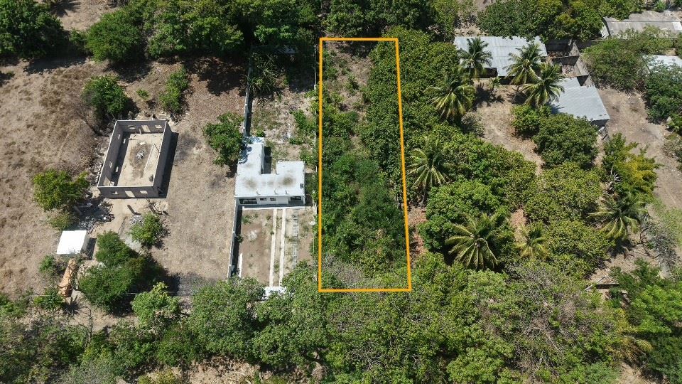 Land for Sale on the Litoral Highway Near Costa del Sol | 822 m² Flat | Residential or Commercial Use