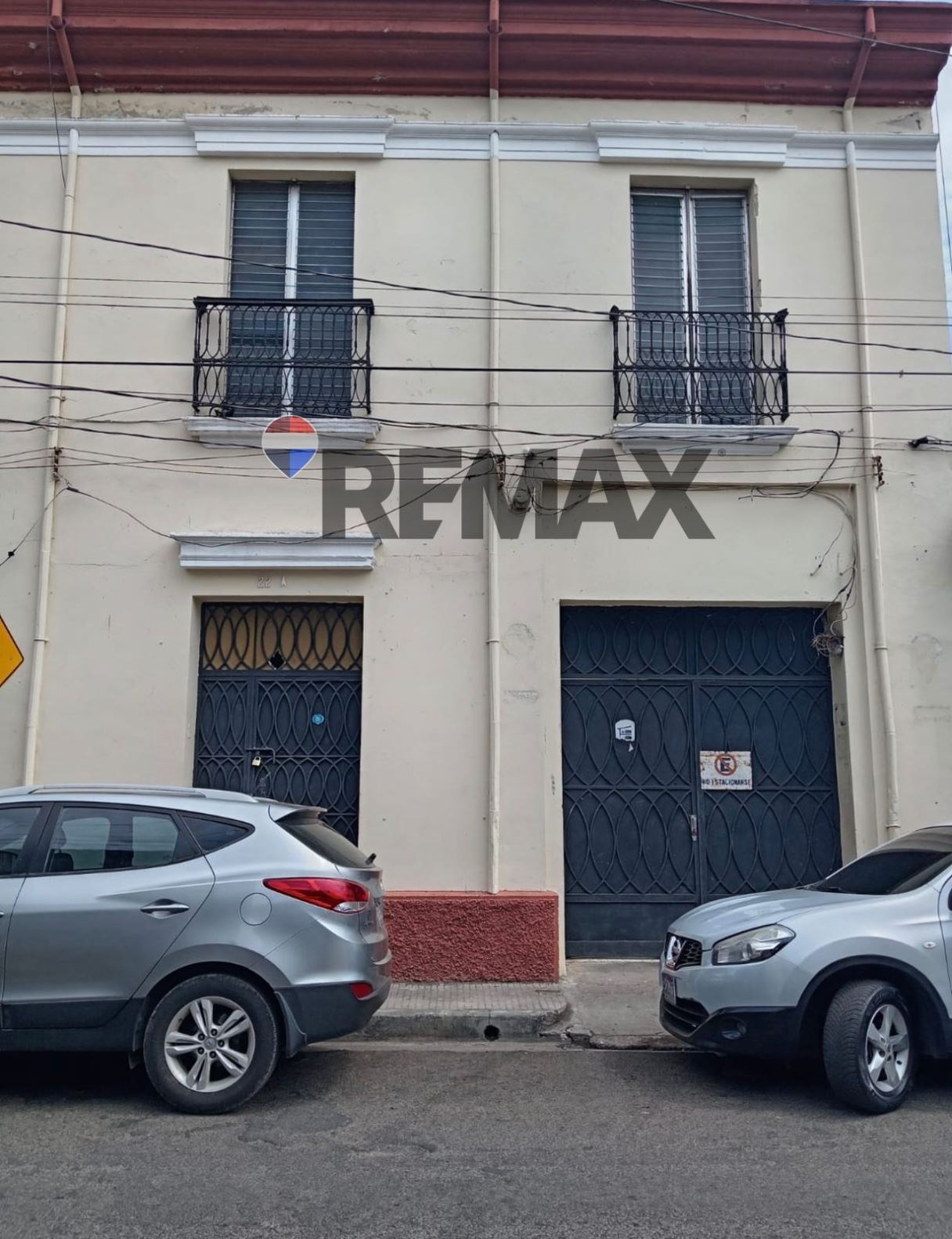HOUSE FOR SALE IN SAN JUAN NEIGHBORHOOD