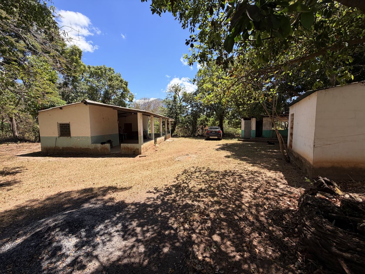 Large land in Zacatecoluca